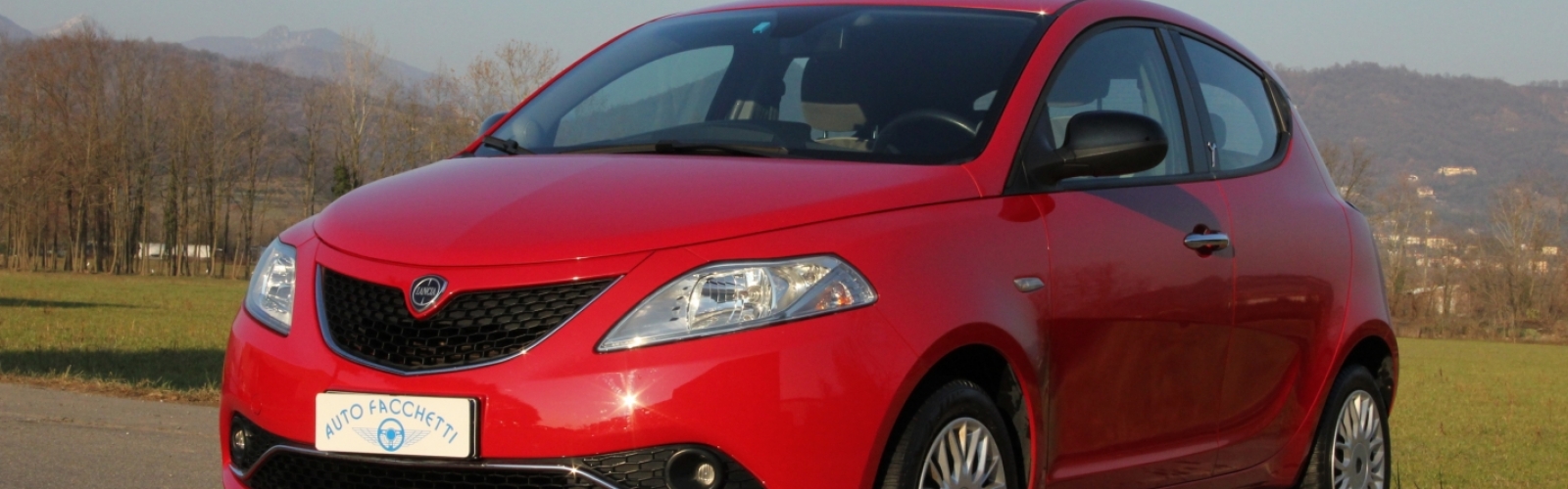 Lancia Ypsilon 1.2 Gold 69cv